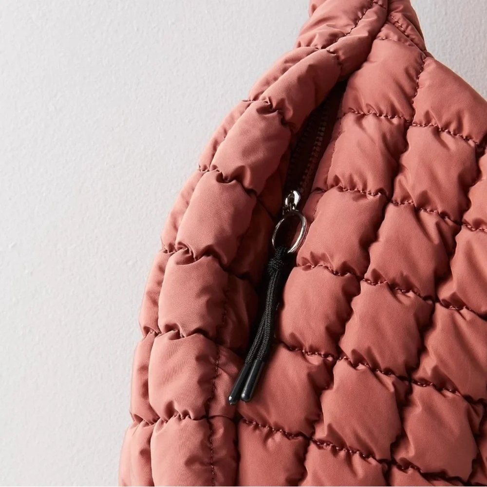 🌸NWOT🌸Free People Quilted Carryall in Dusty Rose - Picture 2 of 5